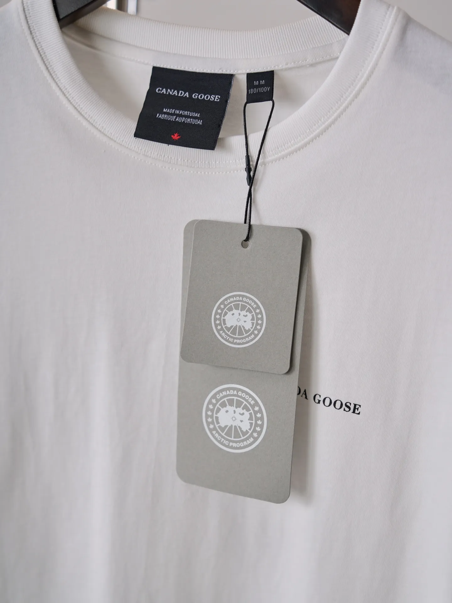 【 】Canada goose T 【In Stock】S M L XL ： ， ， ， ； Breathable ， 、 ， 。 ： ， 、 ； ， ， 。 ： ， 、 ， ； ， ， ； ， ； 、 。 ， Breathable ， 、 、 ， 。 ： ， ，Rebound 、 ， 。 ， 、 、 ， ，